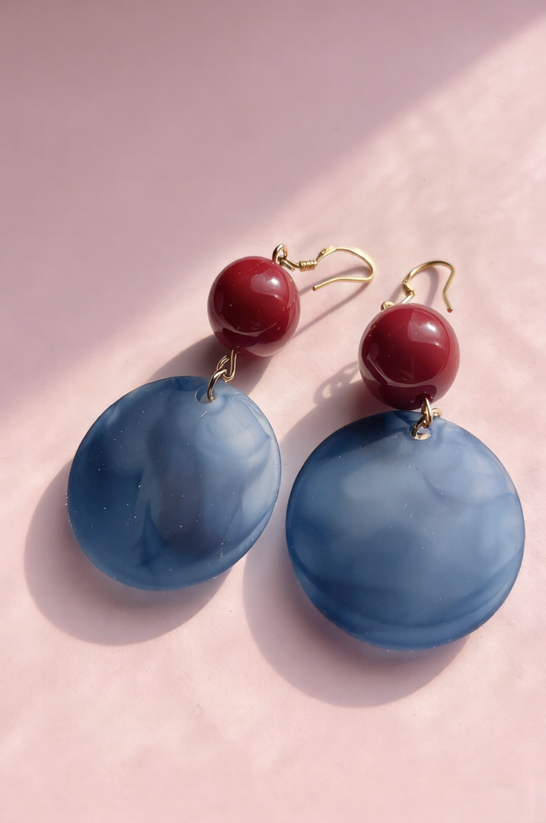Vintage Red &amp; Blue Cloudy Round Disc Earrings